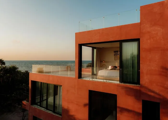 Pousada 12 Bedroom Beachfront Hacienda *