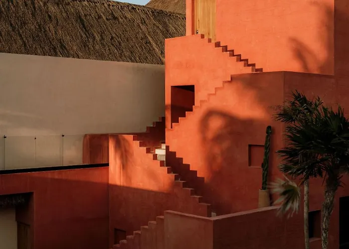 12 Bedroom Beachfront Hacienda Pousada