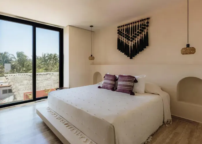 Pousada 12 Bedroom Beachfront Hacienda *