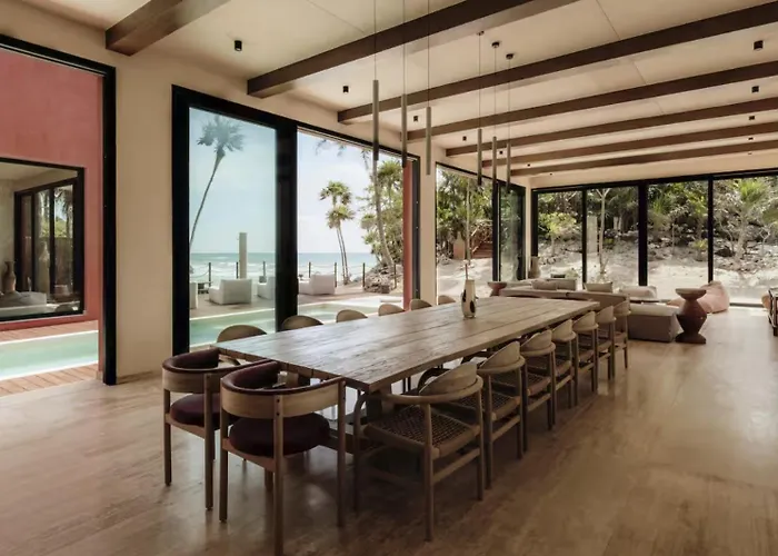 Pousada 12 Bedroom Beachfront Hacienda *