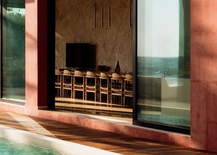 12 Bedroom Beachfront Hacienda Pousada Tulum